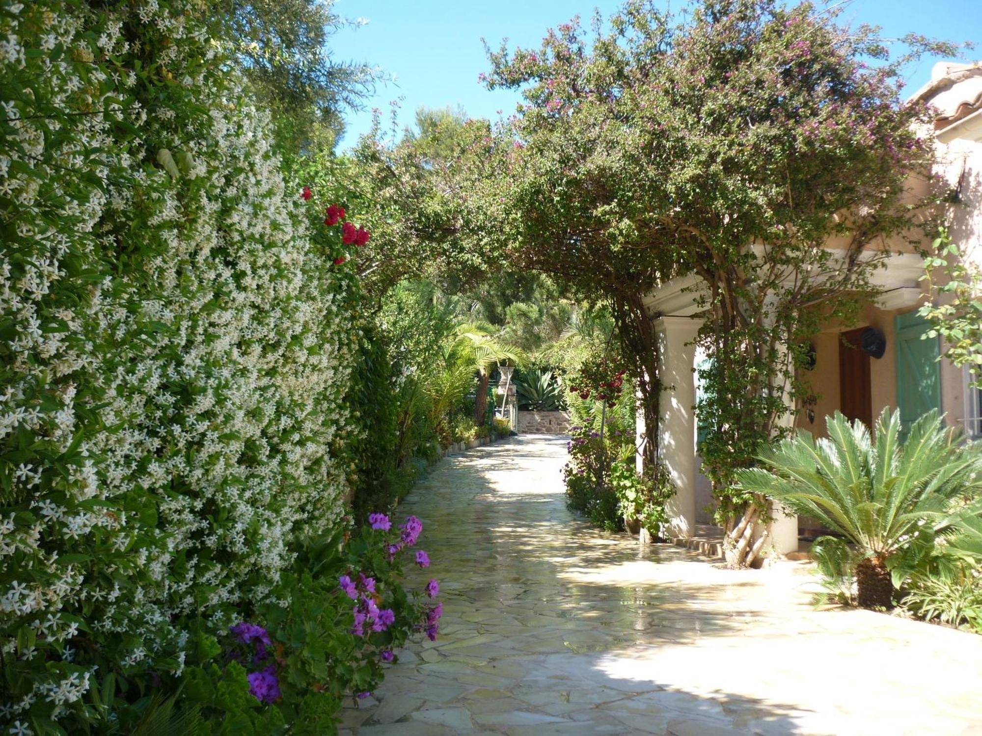 Villa Provencale A Sainte Maxime, Golf De Saint Tropez Екстер'єр фото